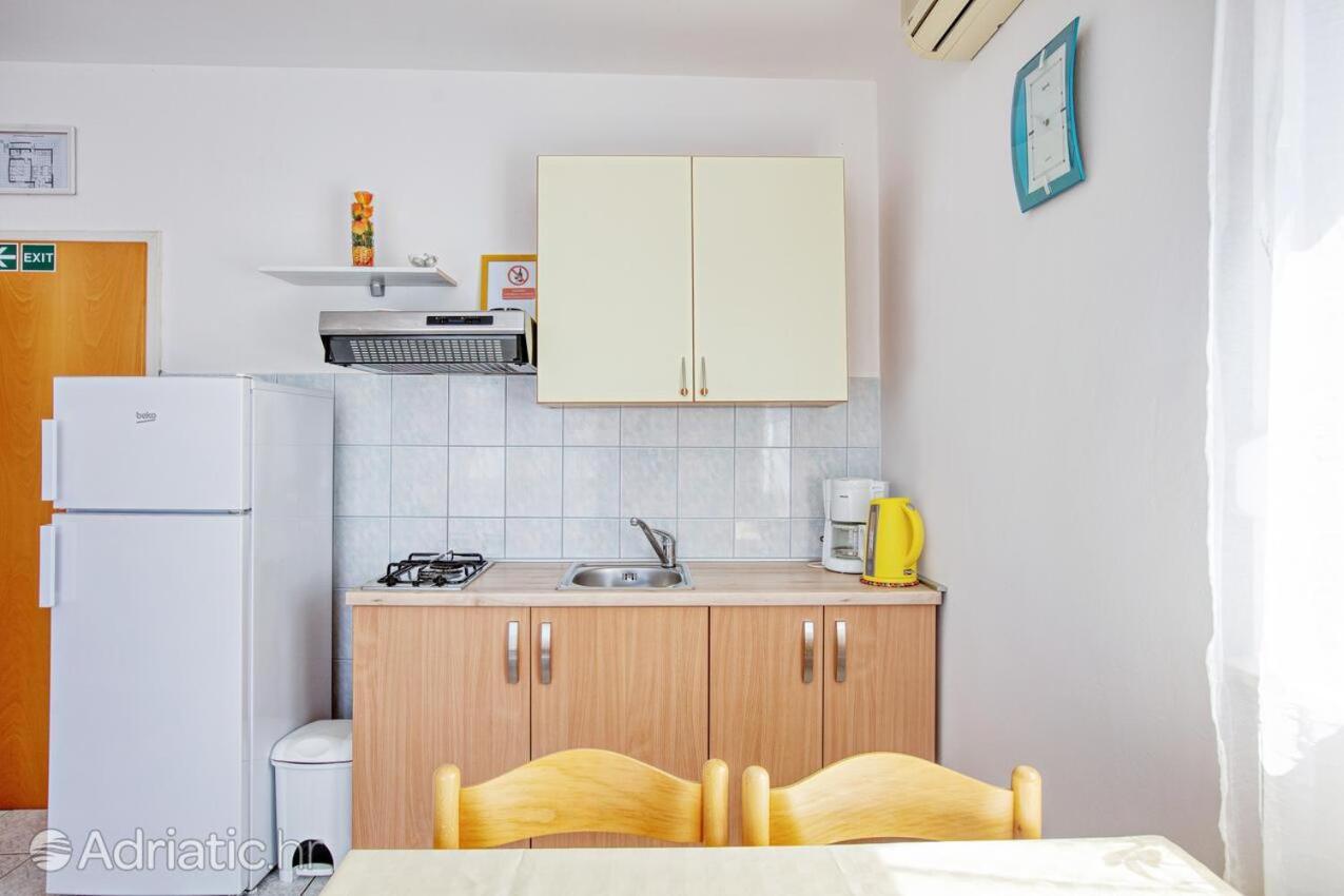 Apartments Antea Рогозница Екстериор снимка