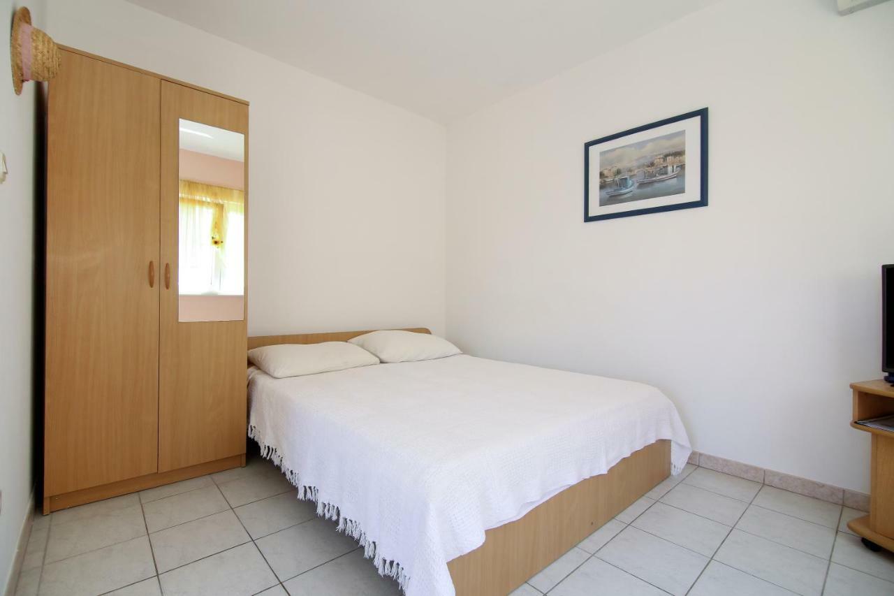 Apartments Antea Рогозница Екстериор снимка